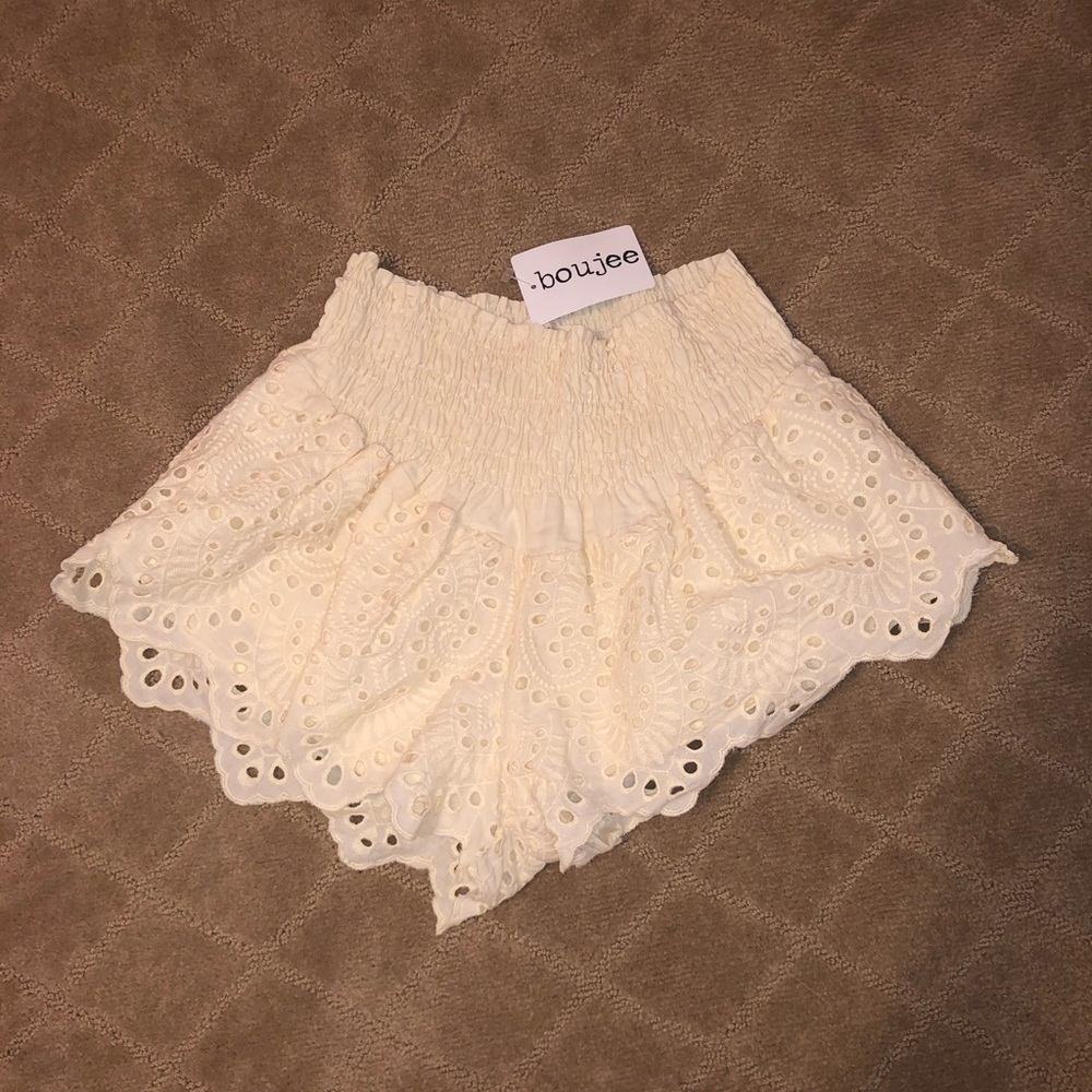 White/cream colored shorts